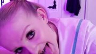 Cherry Fae - A Kiss to Make It Feel Better